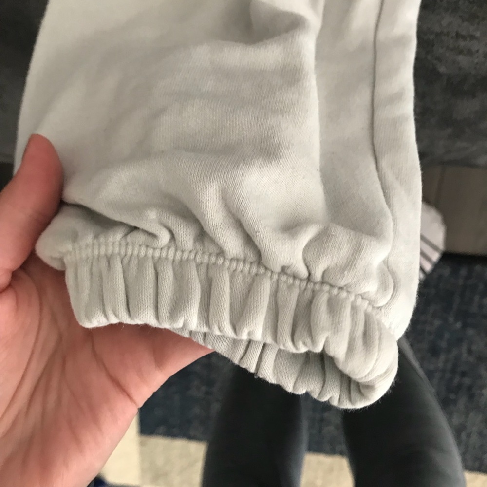 Capri sweatpants